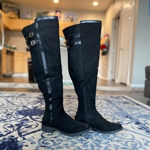 Coralie Double Buckle wide calf boots size 8.5